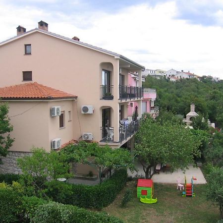 Apartament Apartman Valentić Jadranovo Zewnętrze zdjęcie