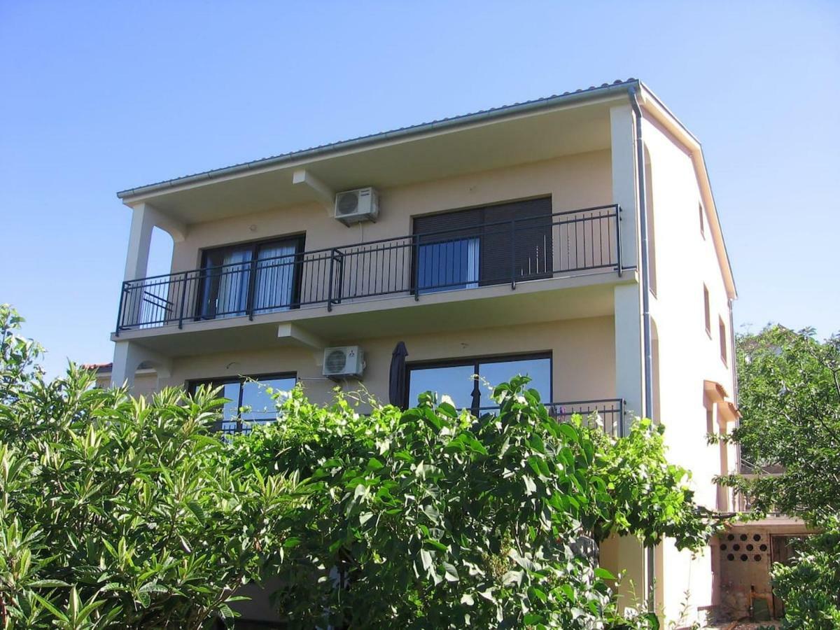 Apartament Apartman Valentić Jadranovo Zewnętrze zdjęcie